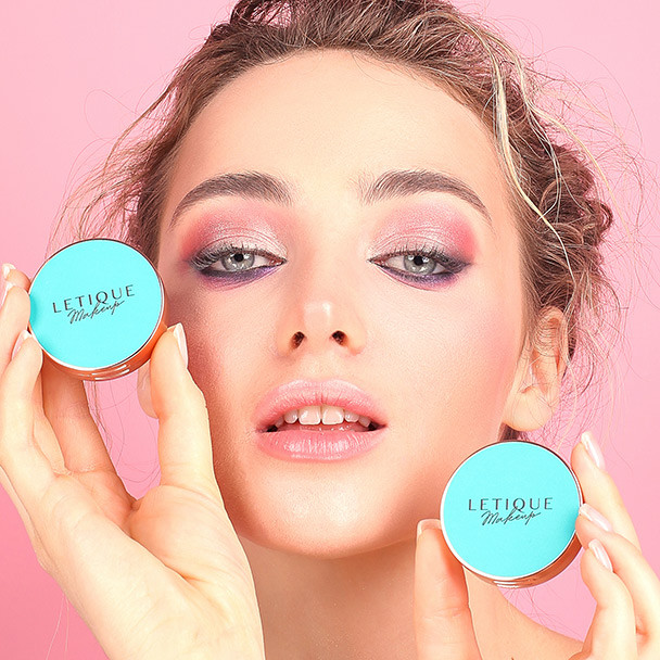 Компактные румяна для лица BLISS TOUCH, тон Honey peach