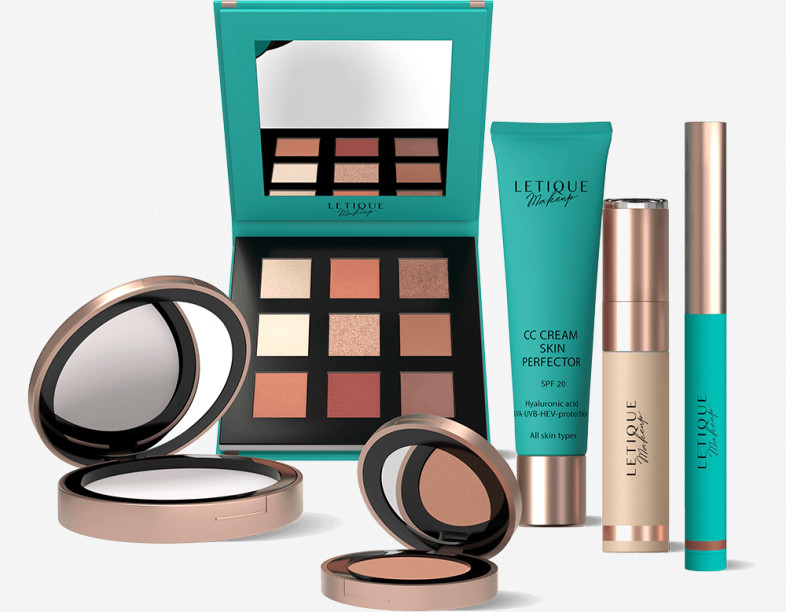 GOLDEN BEAUTY BOX
